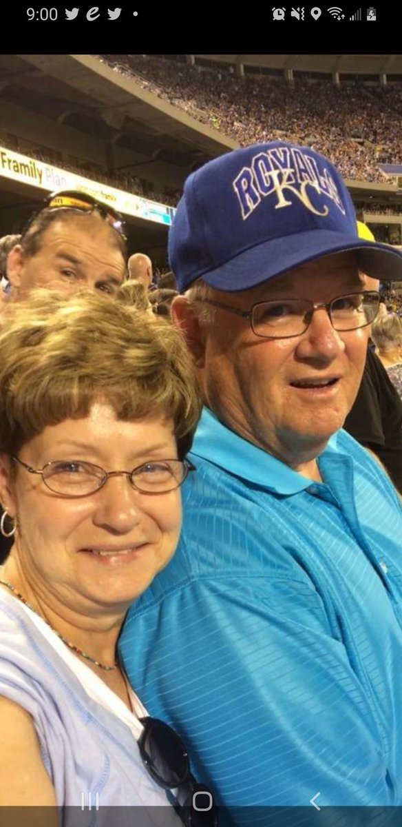 We lost one of the good ones today. Mike had the best stories, the driest wit and a big heart. So many kids benefitted from his love for sports!  He was a legend 🙌 RIP Boz and all love to Bev and family 💔