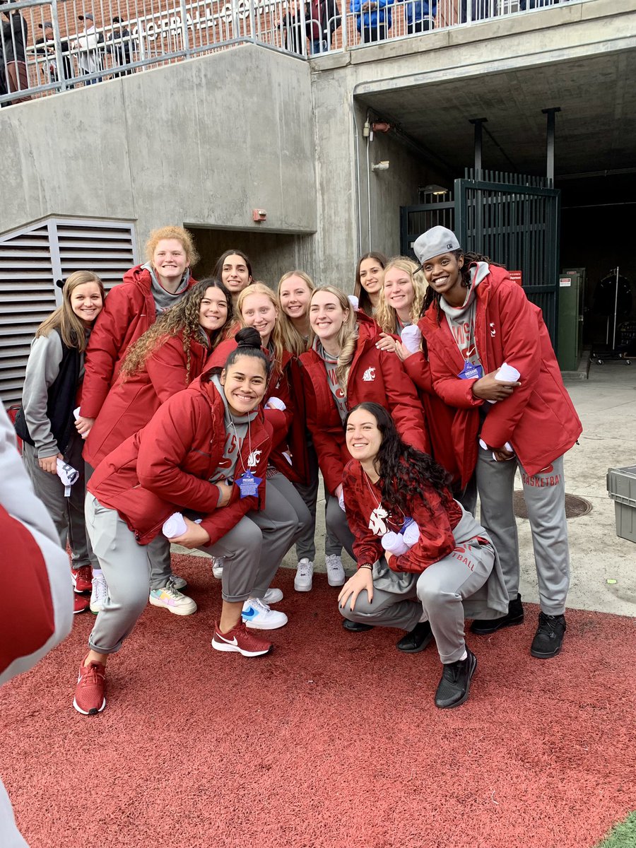 Who watched women’s basketball earn the win last week? #gocougs #cougdumpfriday