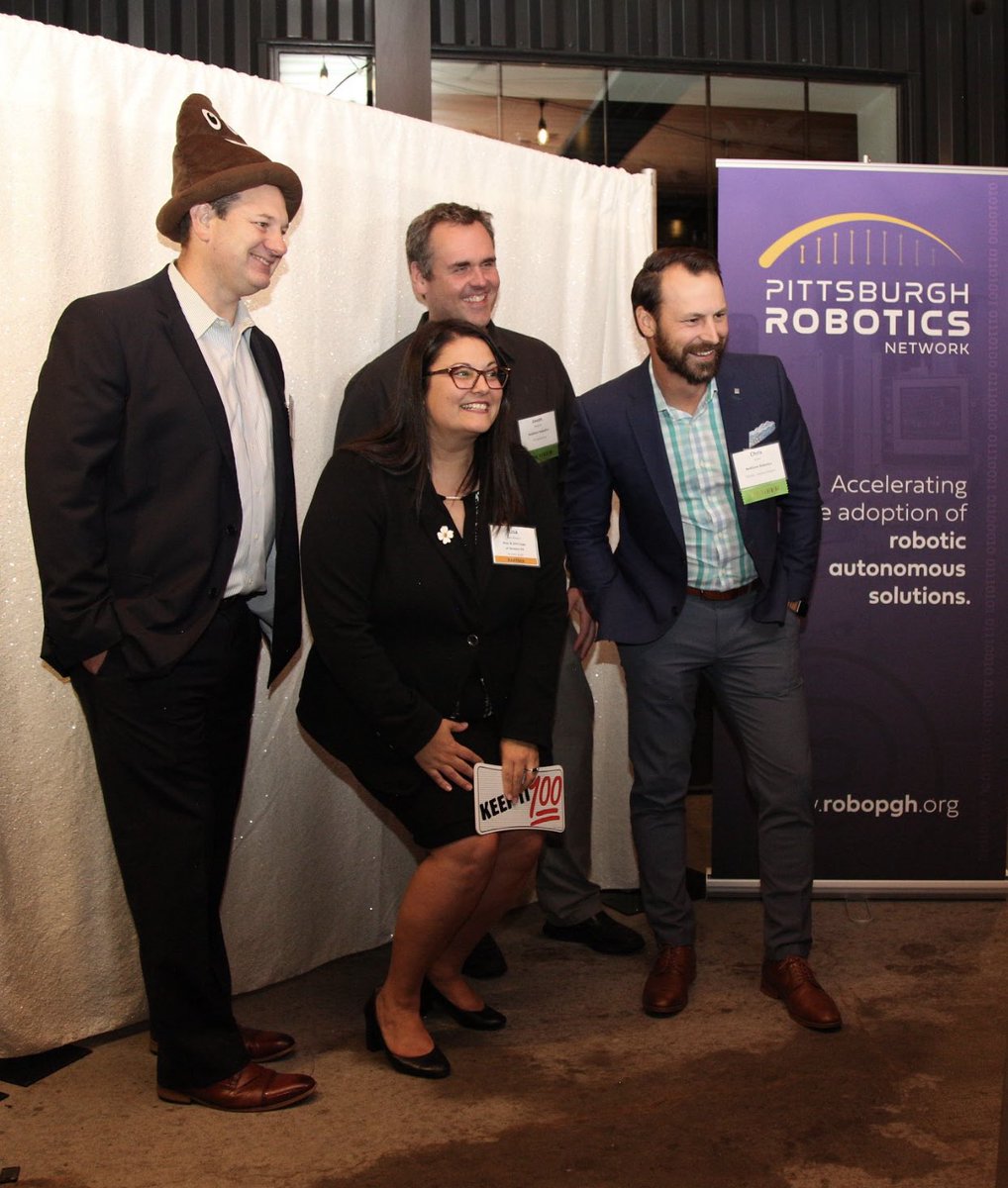 Learn21Tech's tweet photo. Very fun and inspiring evening @RoboPGH with colleagues and new friends! #pittsburgh #ai #robotics #robocity https://t.co/cYFfxH54W1