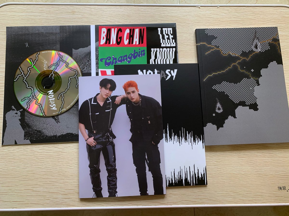 sunxmincart's tweet photo. ˗ˋˏ°• #sunxminsells•°ˎˊ˗

꒰ wts/lfb ꒱ ─ ph only 
✿ unsealed noeasy limited album ─ P230
⤷ dm for conditions
⤷ dm/reply mine
⤷ +15 for pf upon checkout
⤷ cod available 

🏷 skz i.n hyunjin chan lee know han jisung kim seungmin lee felix changbin https://t.co/fVhiUyeFxX