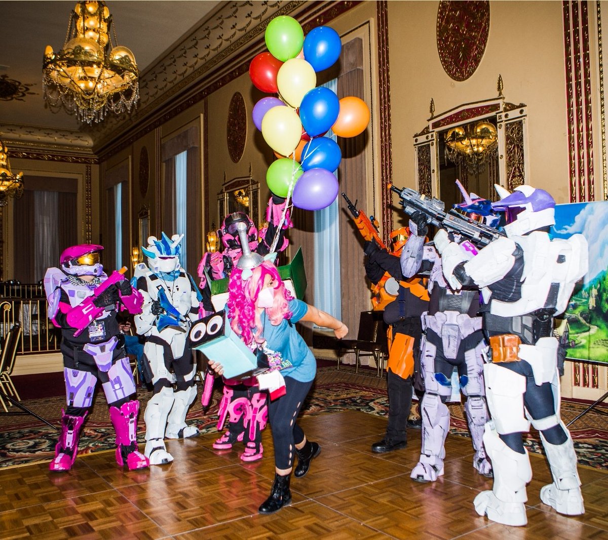 s_crackle's tweet photo. One more FriYAY! TY to the  Spartans of @FireTeamHarmony for making the @PonyCiderfest Celebration of Cosplay Elite! https://t.co/amBTnU6afA