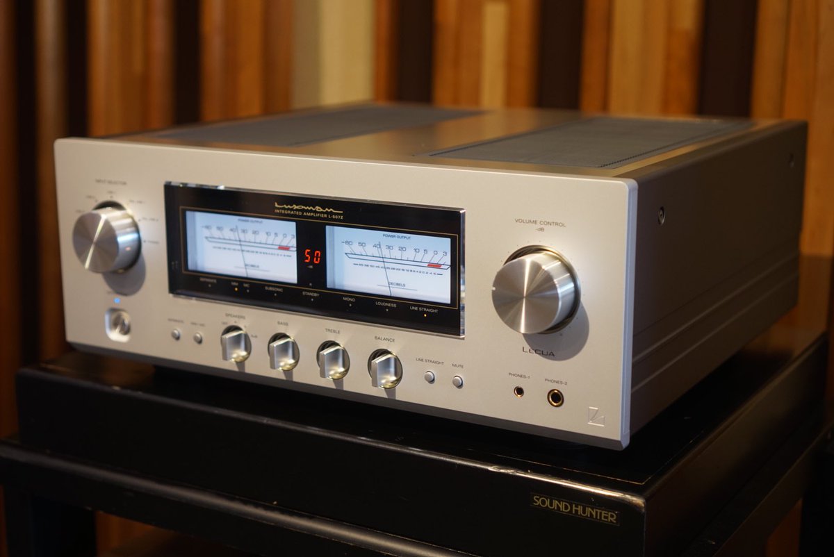 soundhunter1940's tweet photo. 【新製品入荷】
LUXMANの新製品2モデルが入荷しました！
フラッグシップパワーアンプ『M-10X』
プリメインアンプ『L-507Z』

まだ鳴らしたてですが、S/Nの良さ、空間の広さ、しなやかで力強い音色など、かなり良さそうです！

#LUXMAN #M10X #L507Z https://t.co/4INC5BTSBx