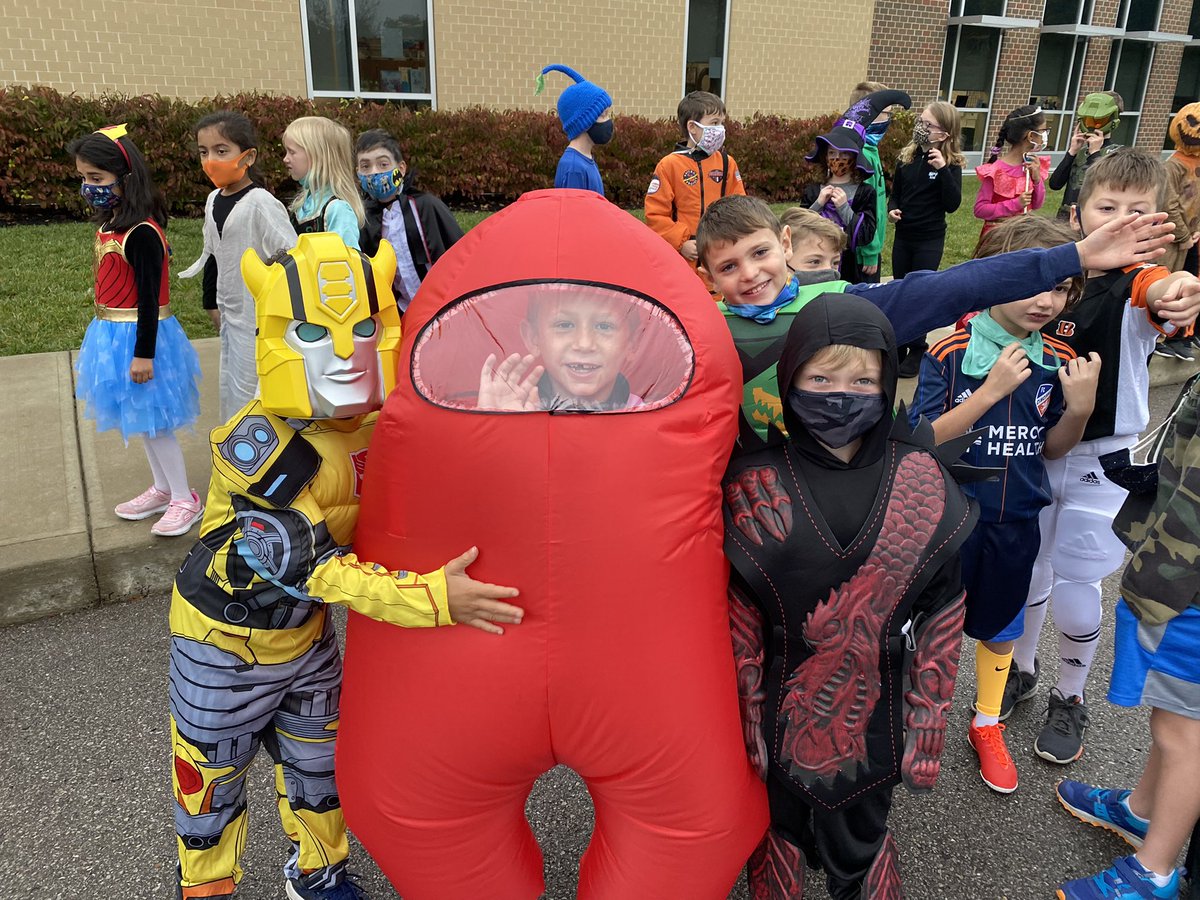 Bellar Bunch tweet media