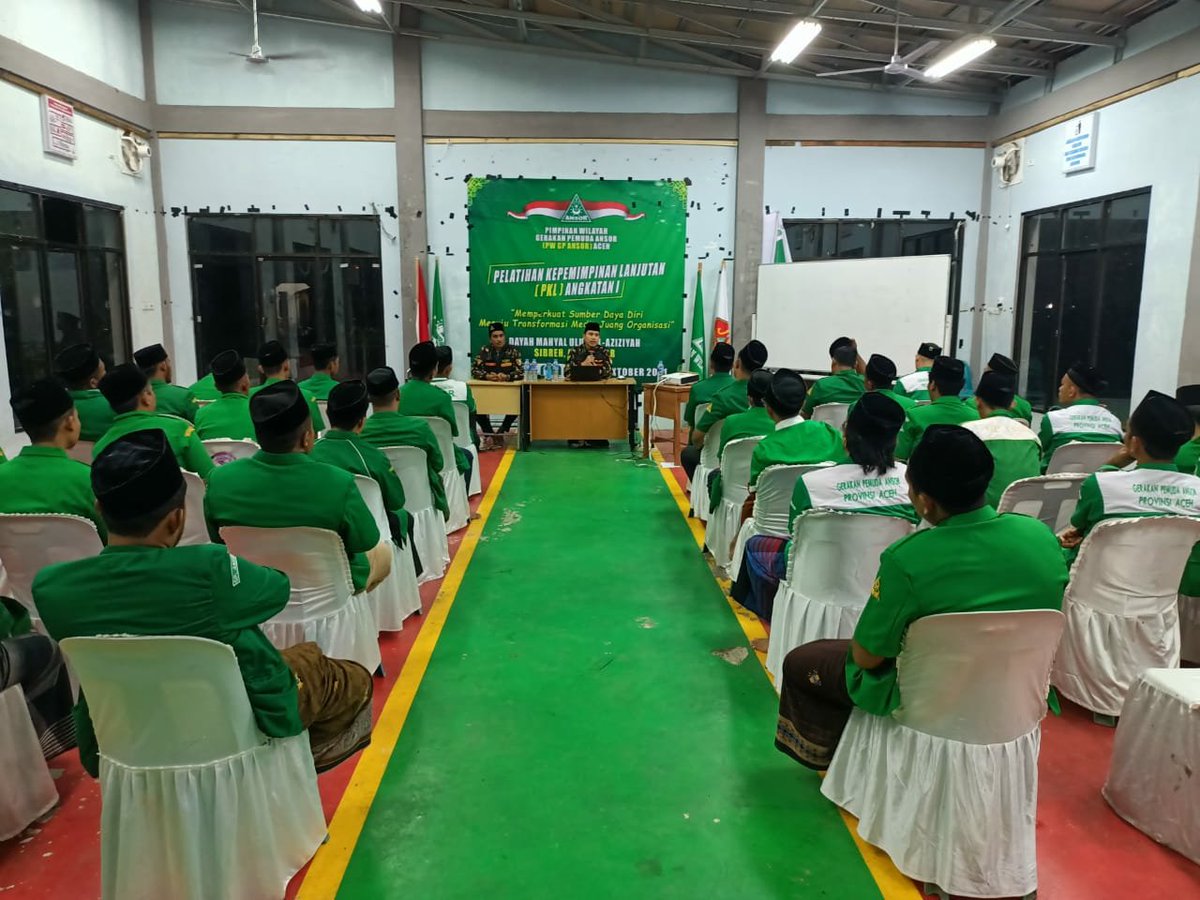 BasriSagala's tweet photo. Mengisi materi dalam kegiatan PKL PW GP Ansor Aceh https://t.co/8A5pT0rfNX