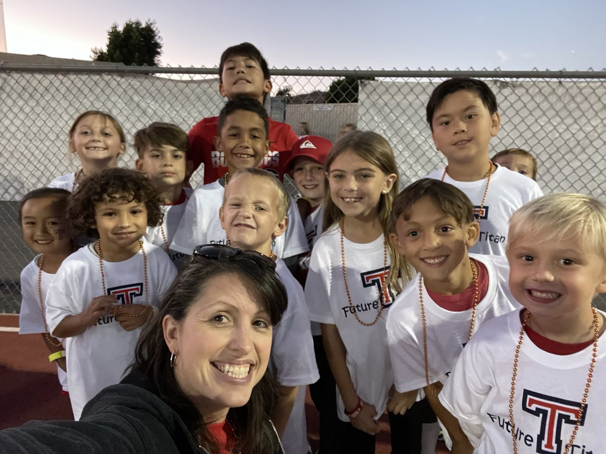WWESGoMustangs's tweet photo. Our Mustangs had a blast at Future Titan Night! https://t.co/moTSwUdlPq