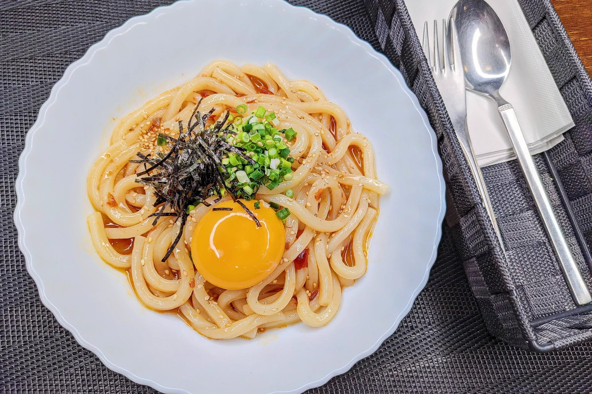 何玉でもいけちゃう美味しさ？！簡単3ステップで作れちゃう「うどん」レシピ！