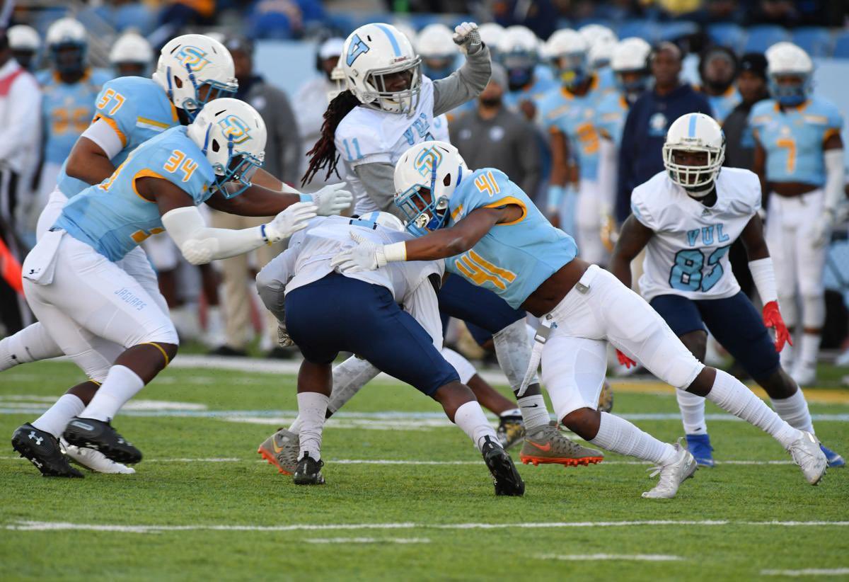 After a conversation with <a href="/TNewamn/">Head Football Coach VUL Tim Newman</a> I am blessed to receive an offer from Virginia University of Lynchburg 🐉🔵 <a href="/CoachJEvans12/">Joe Evans</a> <a href="/SM_FBRecruiting/">South Meck HS Football Recruiting</a> <a href="/SouthMeckSabres/">South Meck Football</a>