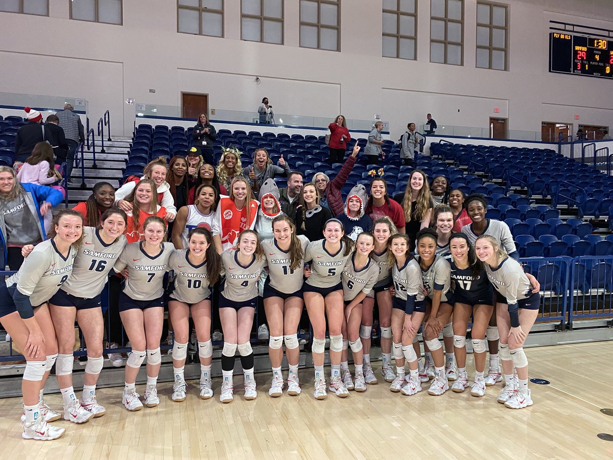 CoachKuhns's tweet photo. Fun night cheering on @SamfordVB to a big win!! 🐶🐶🐶 https://t.co/MKFZ8BAmjY