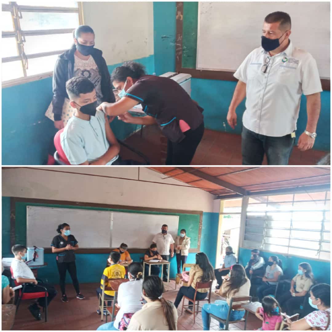 redintergranfe's tweet photo. #29oct #Ayacucho #Táchira Estudiantes de la @uenlasflores fueron Beneficiados en el Plan de Inmunización Escolar en el Retorno a Clases Seguro y Progresivo 2021
 @MPPEDUCACION
@_LaAvanzadora 
 @DGSEMPPE
@ZonaEducTachira
 @charlychaves
@supervisionZET1 https://t.co/53umoDUPe1