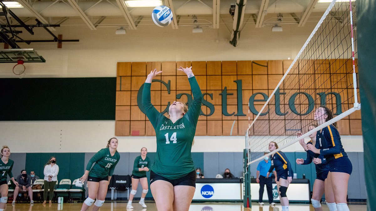 CastletonSports's tweet image. Bre MacDuff broke the @CastletonVB single-season assist record in Castleton&apos;s Friday night match at Fisher, besting Alex Madsen&apos;s 2016 mark!

Read here | castletonsports.com/news/2021/10/2…