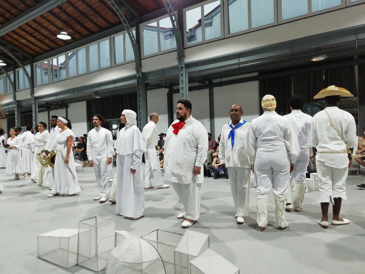 La plataforma #TICKET (ticket.xutil.net) y pagando por #ENZONA. #LealesALeal #LealesALaHabana #CubaInformatiza <a href="/Habana_Radio/">Habana Radio</a> <a href="/canalhabana_cu/">Canal Habana</a> <a href="/CubaCultura/">Cuba Culture</a> <a href="/ENZONA_BX/">ENZONA</a> <a href="/xetid_ticket/">ticket 🇨🇺</a>