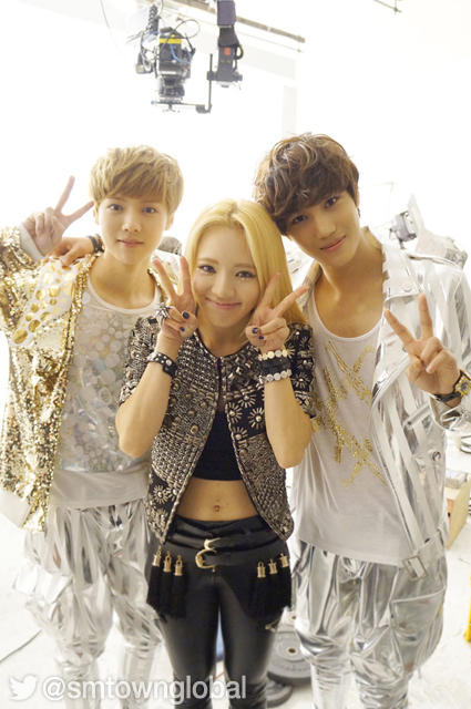 TaekaiOnThisDay's tweet photo. 121030 SMTOWNGLOBAL Twitter Update| Behind the Scenes - PYL Younique Unit on the set of #MAXSTEP Music Video Shoot

#카탬 #태민 #카이 #カイテム #泰开 #Taekai #Taemin #Kai https://t.co/hL79P0WTit