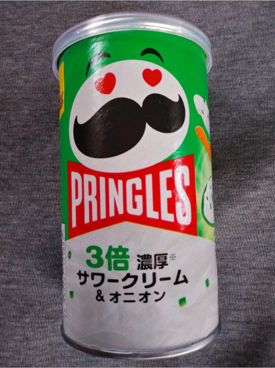 awazon0120's tweet photo. #今日のおやつ
#PRINGLES
#3倍濃厚
#サワークリーム & #オニオン
#日本ケロッグ
#266kcal
#51g https://t.co/BuoZC4Htnd