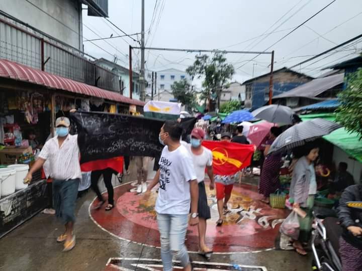 wah_yuzana's tweet photo. Mayangon Tsp Collective Strike marched on the streets of Yangon and protested against the genocidal dictatorship. 

#WarCrimesOfJunta
#Oct30Coup  
#WhatsHappeningInMyanmar https://t.co/xgLUACfqdZ
