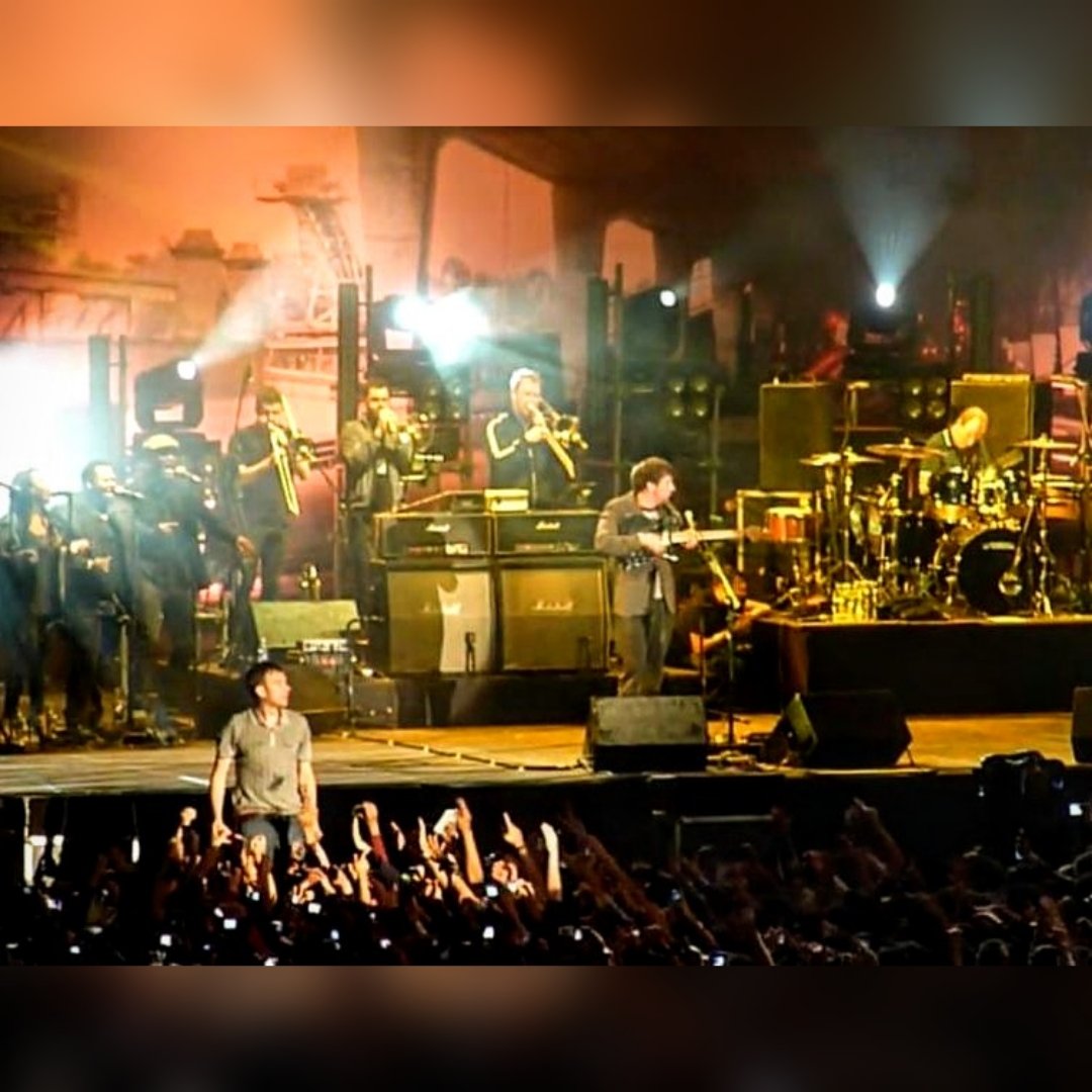 Blur Perú tweet media