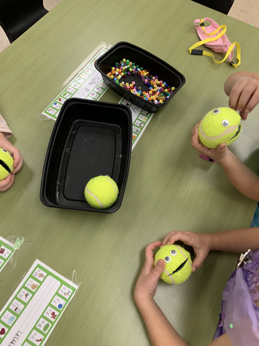 MrsBClarkson's tweet photo. The little monsters in #kindergarten had a #spooktacular time exploring #Halloween centers! 🎃👀🎳👻#happyhalloween #wickedbunch https://t.co/Q0UOPaCiW9