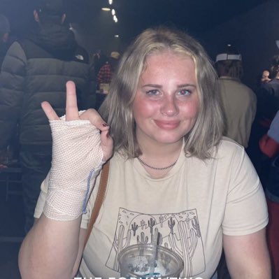 claudiaalbrech4's tweet photo. #NewProfilePic https://t.co/Snffu826M3