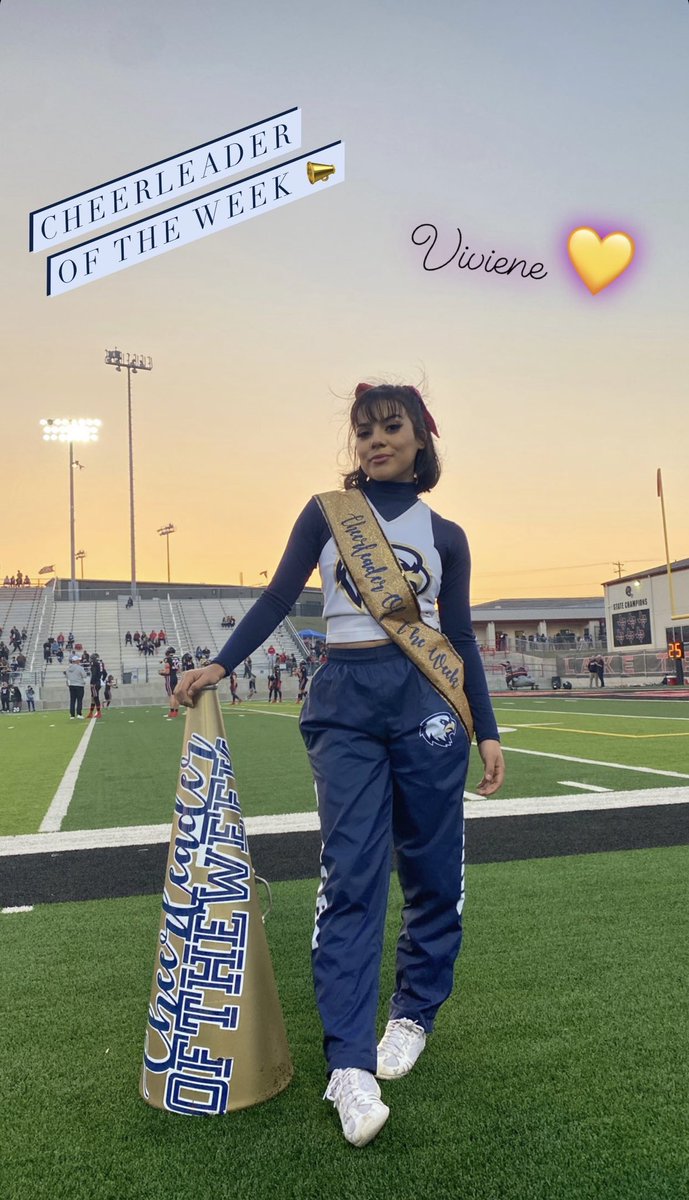 Our cheerleader of the week is 💛Ms.Viviene💛