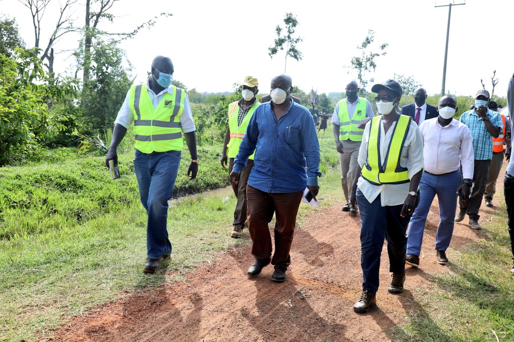 UNRA_UG's tweet photo. After a 2-day inspection of roads in the Lango Sub-region, a Stakeholder engagement is in progress with all the Leaders of Lango Sub-region in Lira District.

#LangoInspection https://t.co/Az52o5vRWL