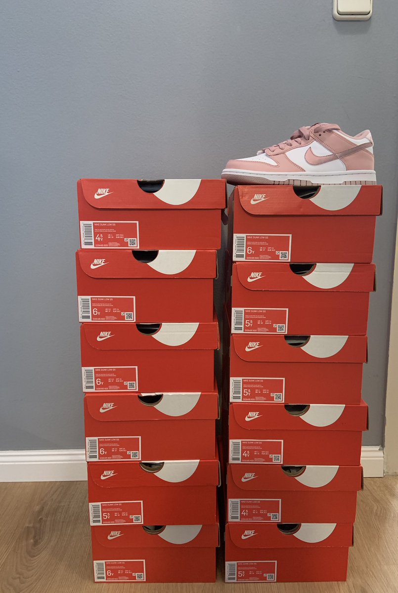 Finally they arrived 🥲
Thanks to <a href="/kiskacsadev/">heyy</a> <a href="/thesoleradar/">soleradar</a> 

<a href="/HawkMesh/">HAWK</a> 

@kochclub_xyz <a href="/reshipint/">Reship International</a>