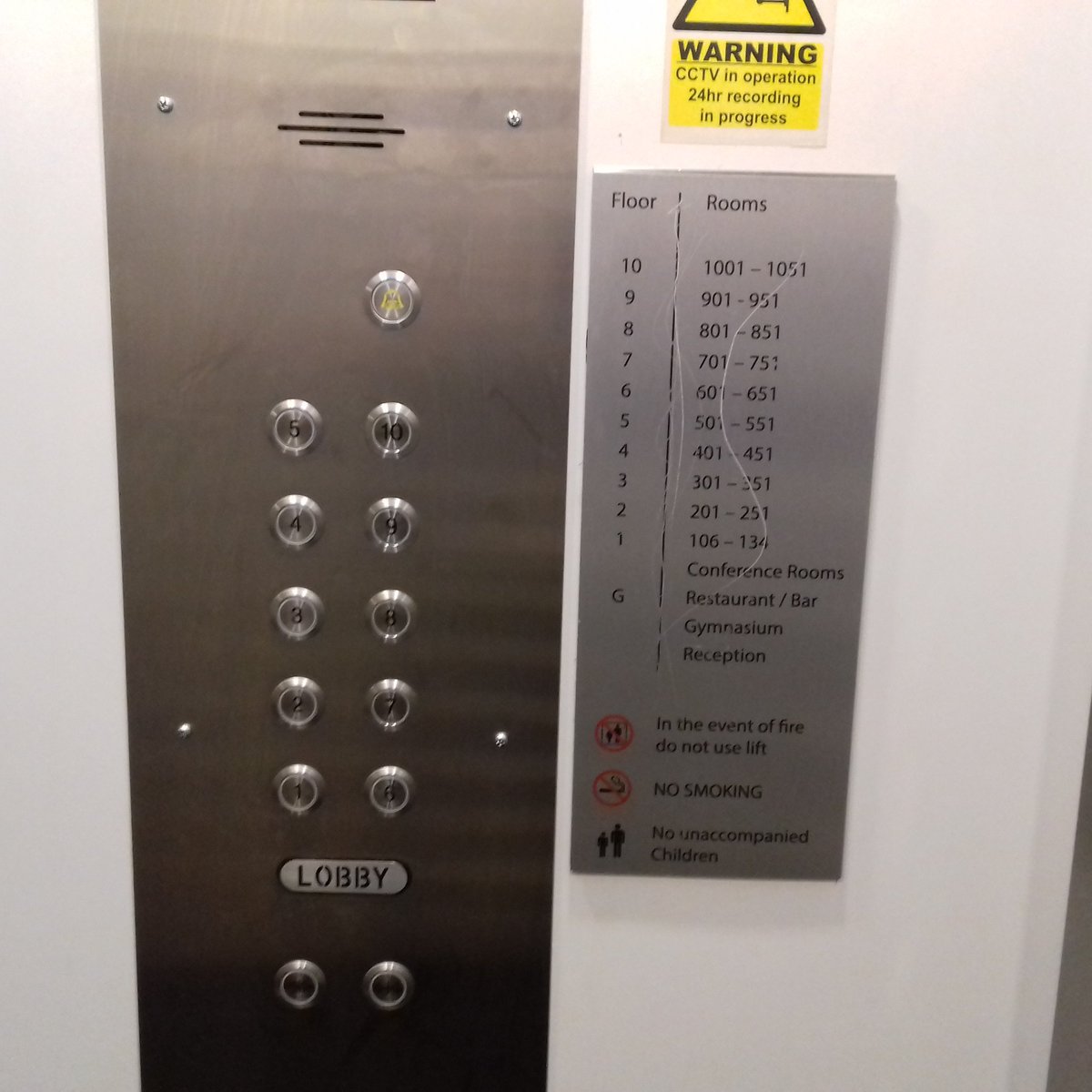 acorn_computers's tweet photo. The venue has changed the layout of the lift buttons. No major issue, just a surprise. (Particularly if your room is above the 5th floor.) #ROLS2021 https://t.co/KpqXxZUzzr