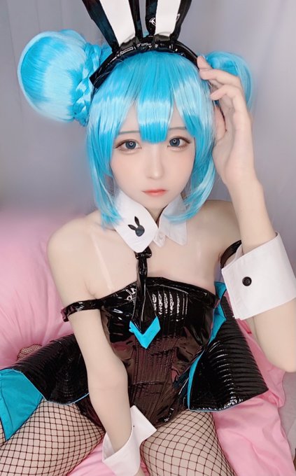 Twitterのコスプレ画像32