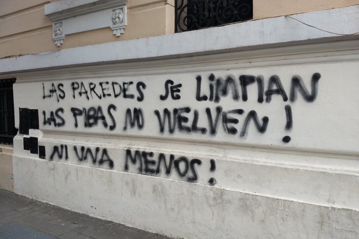 5000€ per esborrar la memòria feminista
#CorberaCondena 
tiempoar.com.ar/informacion-ge…