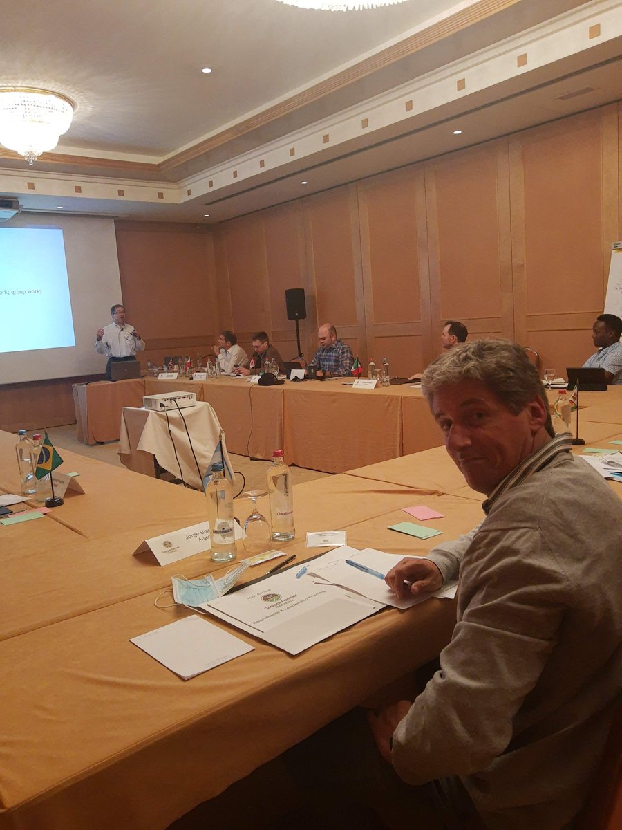 yoyactus's tweet photo. Thanks @globalfarmersnetwork for allowing us to be part of this incredible week, exchanging ideas about global farmer Challenges with amazing people @KristjanHebert @CharlesPeeters @dobashi_andre @guillermobreton @BauerHolti  farmers part of the solution to climate change https://t.co/8HdrCQWoqe