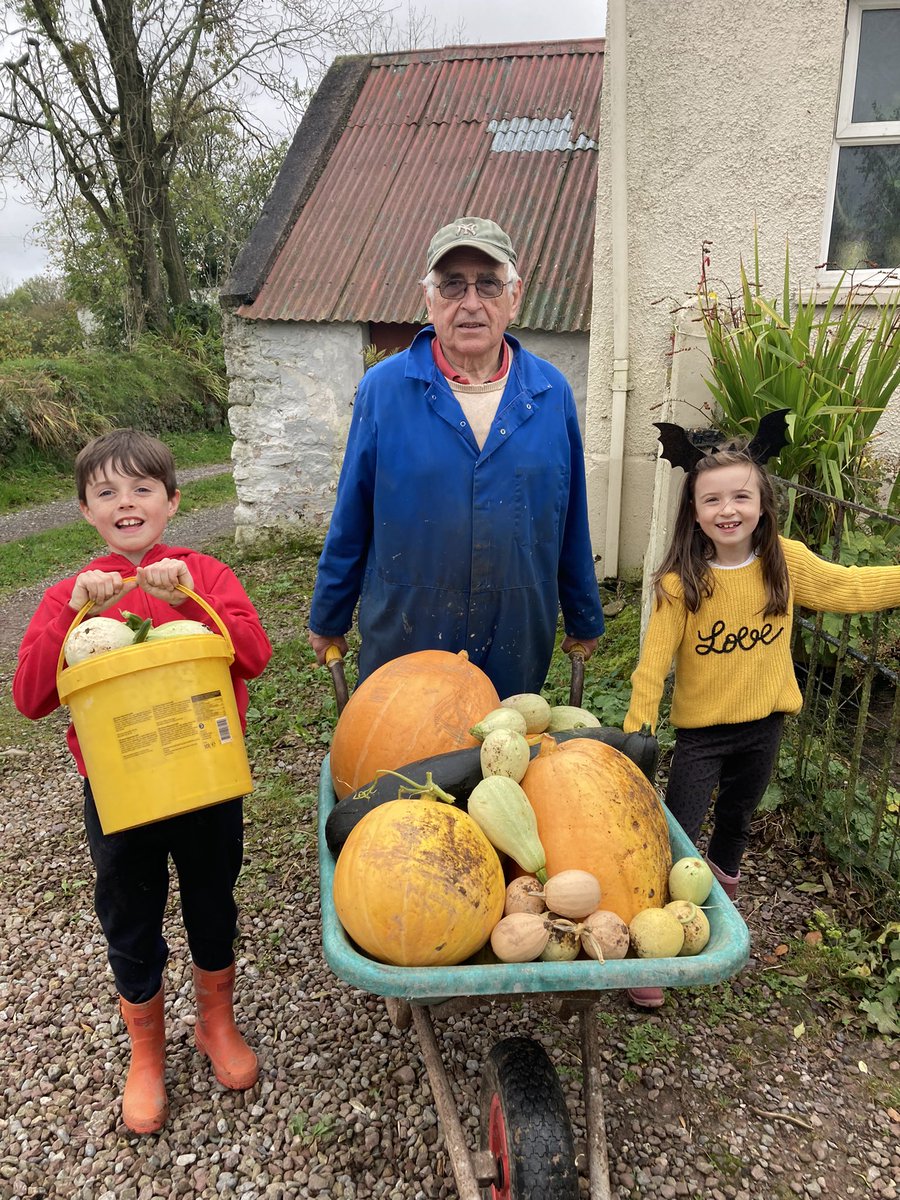 DietitianTC's tweet photo. @deric_tv can you wish a happy 75th birthday on October 31st to Jimmy Coleman in cork from his grandchildren Jamie and Elodie and all his family and friends https://t.co/y2gnNRRnOv