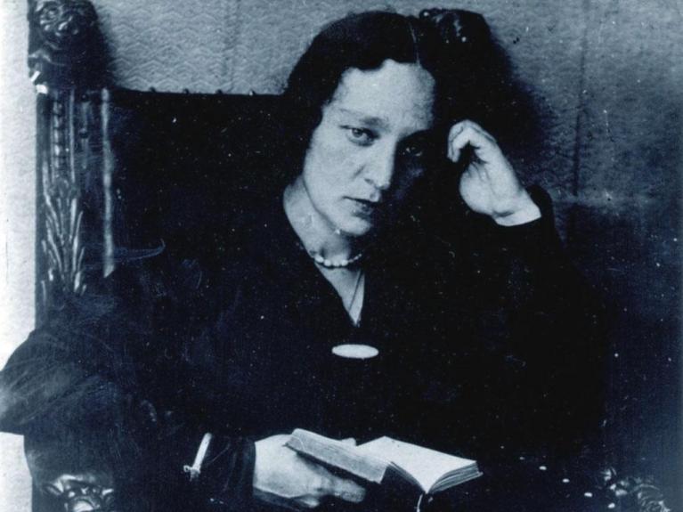 Marija Veniaminovna Judina, la “pianista più straordinaria, l’artista ribelle amica di tutti i ribelli, da Bachtin a Pasternak, da Mandel’štam a Evtušenko"
@00doppiozero  #giuseppinamanin Complice la notte <a href="/GuandaEditore/">Guanda</a>