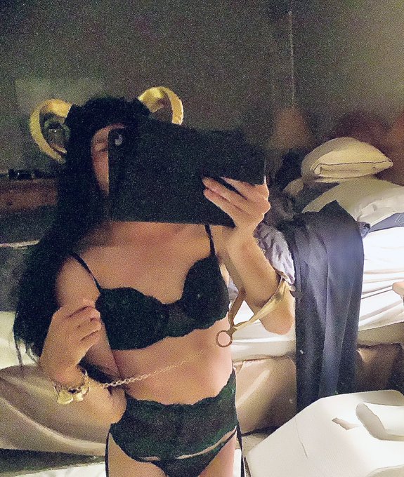 So excited to share #femboy #loki with you sexy people. She’s a lonely variant looking for another hot