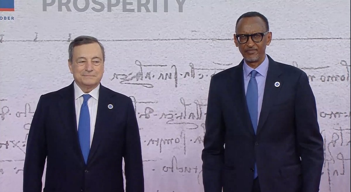 IGIHE's tweet photo. AMAFOTO: Perezida Kagame yageze ahagiye kubera inama y’Abakuru b’Ibihugu na za Guverinoma bahuriye muri G20. Yakiriwe na Minisitiri w’Intebe w’u Butaliyani, Mario Draghi. https://t.co/kGPtxtNeSp