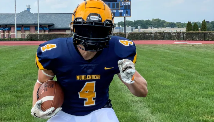 MDrago59's tweet photo. Muhlenberg starts a new streak with season-ending win over Reading High https://t.co/NWwbRiJDUe @muhlsd @MuhlsAthletics @mhsboysball @MentalMuhls @codyzerr_ @dylanwixon @drewfidler2 @23Restarted24 @KyleArchie05 @cavanna26 @JaydenBenn6 @BrodieFaessen @AdamZaorski1 #mikedragosports https://t.co/6nFLr0cSri