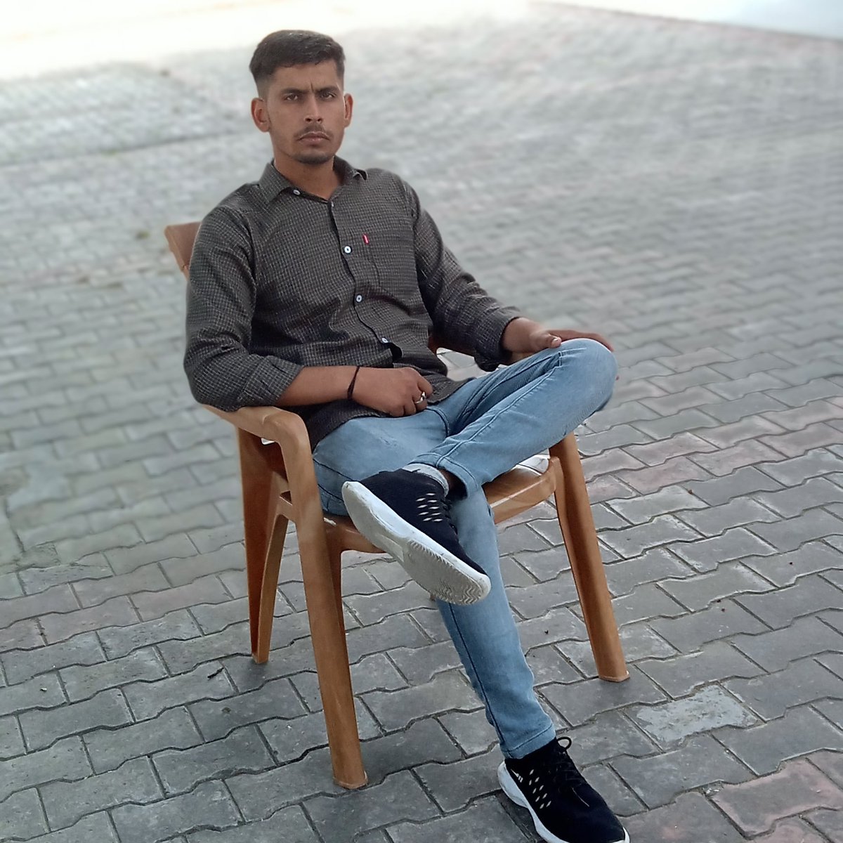 AnkitDumyan's tweet photo. #NewProfilePic https://t.co/DPOpEY6Nnw