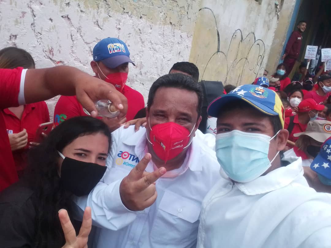 JPVTrujillo's tweet photo. La Dirección Estadal, dijo presente en el Inicio de Campaña Aristóbulo Isturiz con el futuro Gobernador @Gerardo4fPsuv los y las Candidatas a las Alcaldías, Concejo Legislativo y Municipal, con gran participación desde el Mpio. Trujillo, más de 6000 personas
@vargas_mimou https://t.co/TQ51KqKTfk