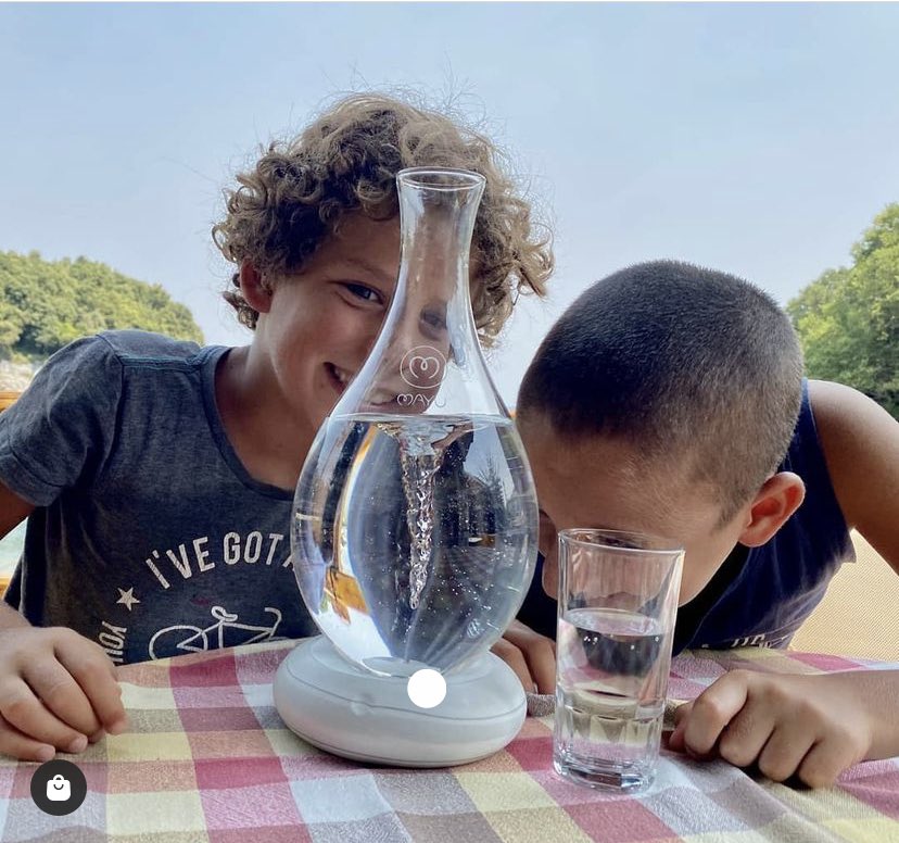 MAYUWater_'s tweet photo. Why is #aeration and #vortexing beneficial for your #hydration? What is the science behind the process? And what can we learn from nature's brilliance? Throughout this post we'll explore three core aspects of aerated AKA #structuredwater. https://t.co/0QJPxpCSqq https://t.co/KMGc2wfgM5
