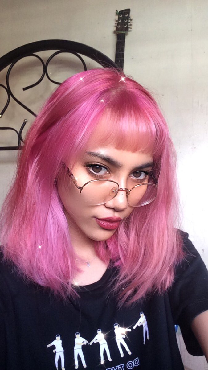 coco_hotdog's tweet photo. My fave hair so far😫💕 https://t.co/IegdnS5Z87
