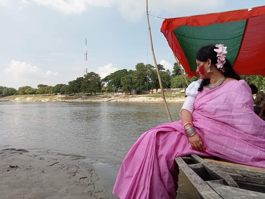 tomadatta1's tweet photo. তুমি বেলা বেয়ে আসো আমার বাড়ি,আমি সেজে গুজে রবো তোমার লাহি হে মোর প্রিয়তমা।🌻 https://t.co/HZjrgoyJt1