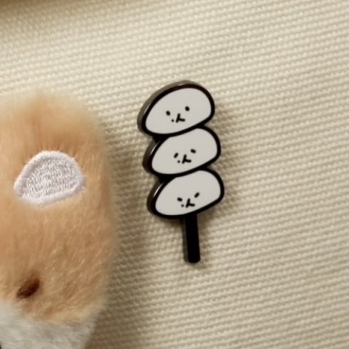 bogu04's tweet photo. 그냥 '.ㅅ' 세개인줄알았는데
확대해보니까 마지막찹쌀떡 화났는데요 https://t.co/xh7pciCLor