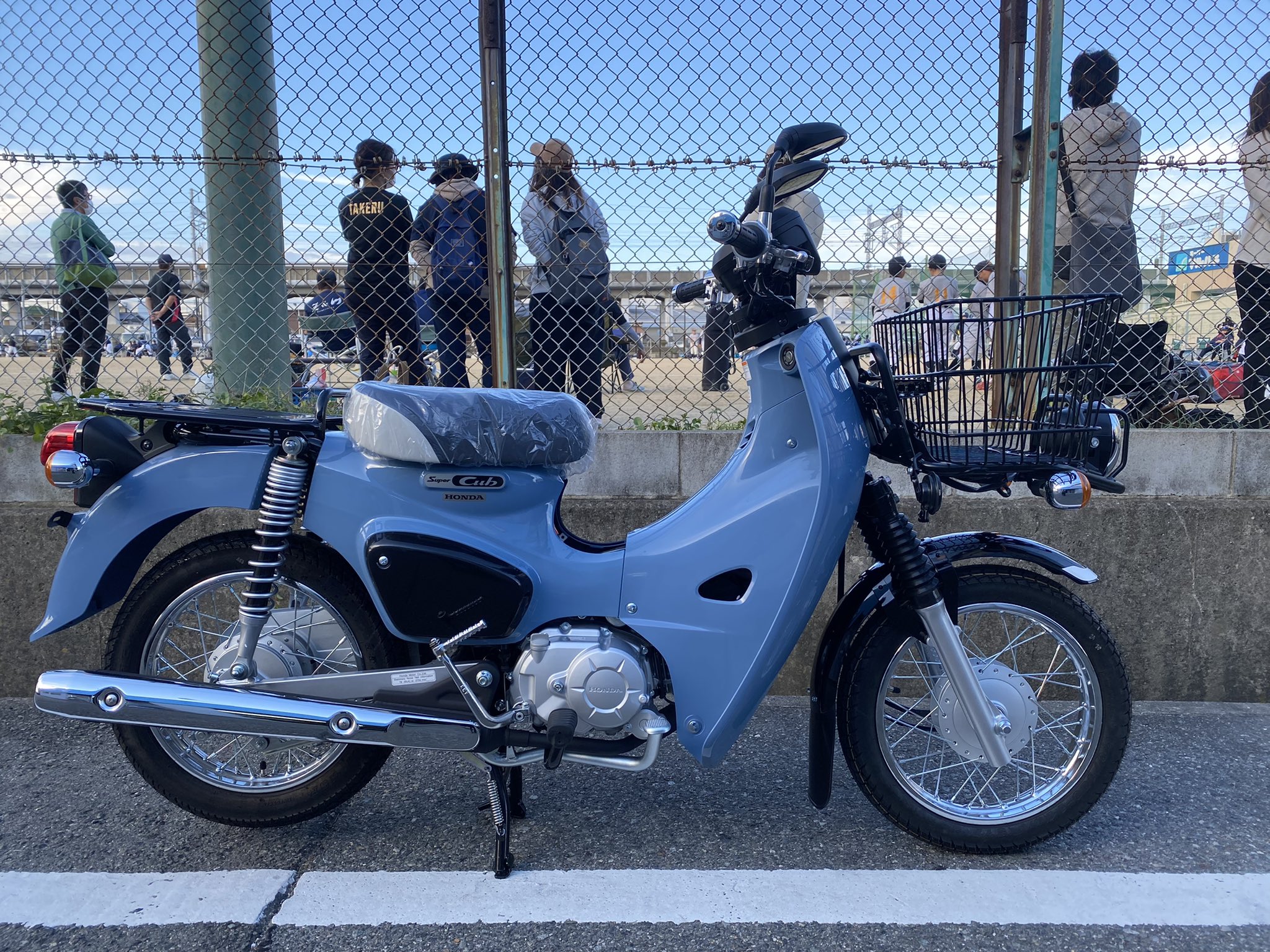 Twitter 上的 ウィングショップエース スーパーカブ110ストリートプロ どうしてもビジネス感が強いカブプロをスポーティな外観にカスタムしてみました 他カラーのカスタムもご相談に乗りますよー T Co Byfond0tr4 Twitter