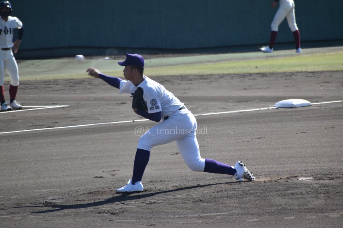 天理 対 大阪桐蔭

久しぶりに天理の野球が見れて幸せでした。

達くんとも写真撮れて嬉しかったです💗📷