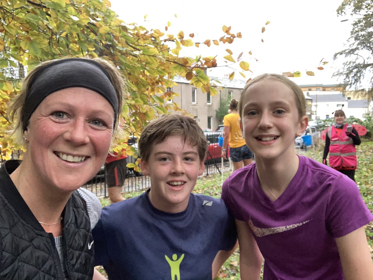 mrsLeggatt_pe's tweet photo. My run motivation this morning @portyparkrun! Try to keep up with two ex @DuddingstonPS pupils! They won. But also lovely to see lots of other familiar faces too #girlsinsportweek #PHSPE https://t.co/aH19doj5S2