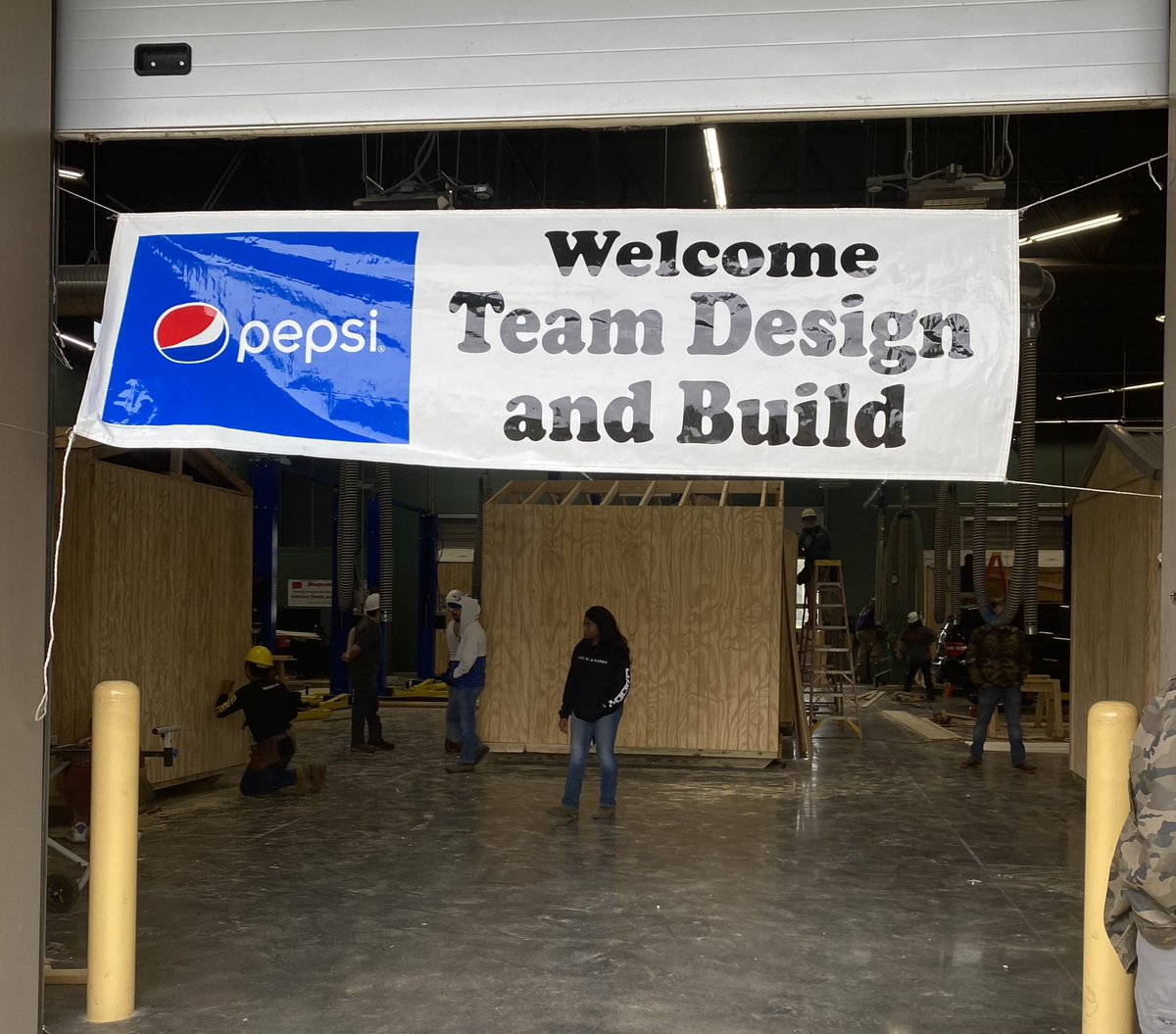 AngeeB's tweet photo. Team Design and Build competition Day #2 @TCTATuscaloosa—the finishing of the buildings with the addition of electricity! In awe at the skill level of these competitors! @GoBuildAlabama @NCCER @TCSBoardofEd @CTEWorks #girlsbuildtoo https://t.co/FskTS7m9np