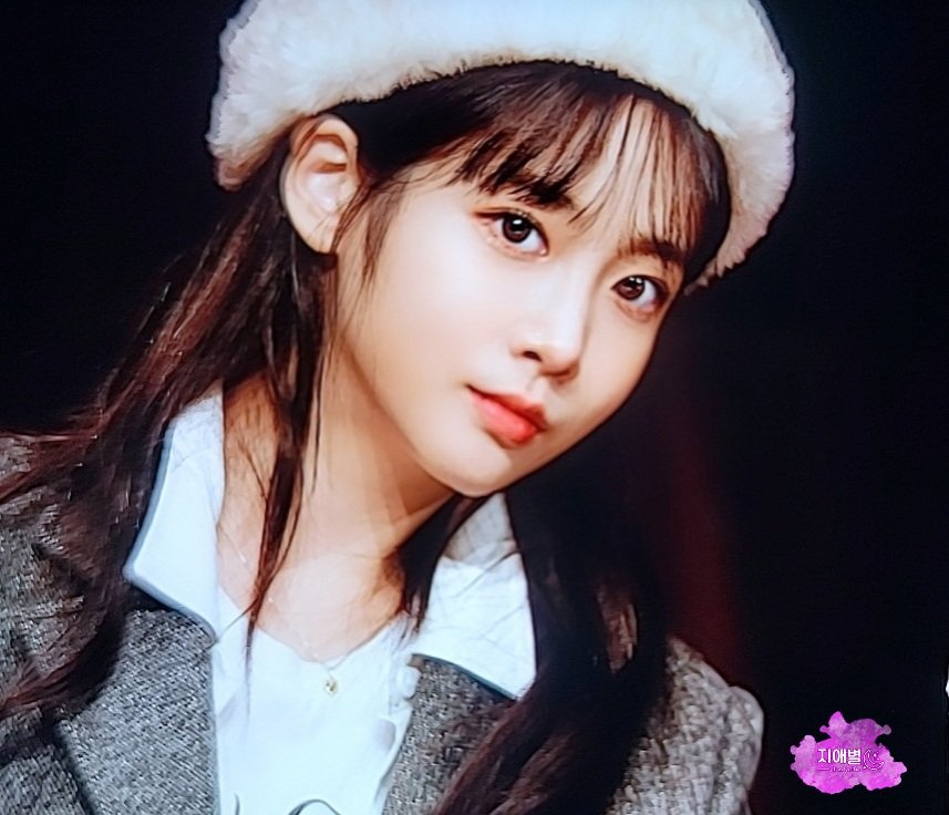 지애별💖 tweet media