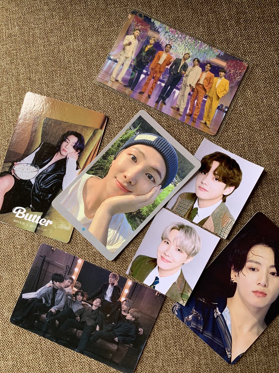 purple_moonjin's tweet photo. @PurplePleasePH #PPFeedback
Seller is very responsive and kind. Package is secured. Thank you for bringing home OT7 holo hearts. huhu Finally!!! 💜 https://t.co/w0OafoUplI