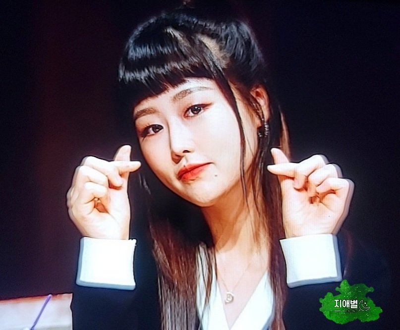 지애별💖 tweet media
