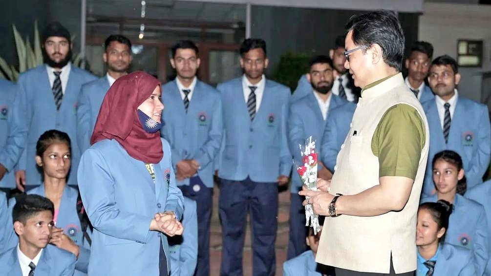 KirenRijiju's tweet photo. We are very proud of young daughter of Kashmir Tajamul Islam on winning Gold at the World Kickboxing Championship 2021 in Cairo, Egypt.
Hearty Congratulations Tajamul ! https://t.co/GkKTz6skhq