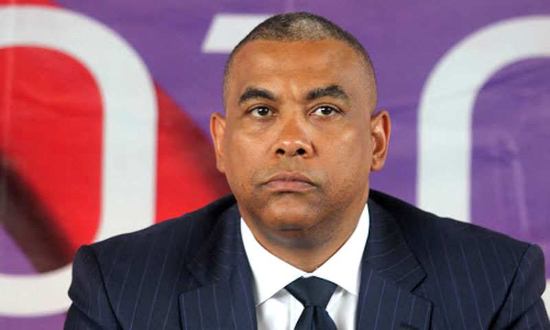 Urgent!!Grave Violation de droit de L'Homme en RDC,le passeport de M.Oliver KAMITATU,Dircab du Chairman Moïse KATUMBI,confisqué par la DGM sur ordre de la Hiérarchie rapportent sources sures. Des méthodes décriées hier sous KABILA qui refont surface aujourd'hui !!Triste