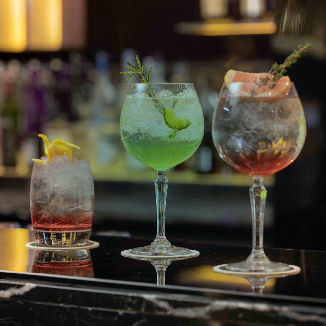Cap a long day at Lacuna Bar with well-deserved signature cocktails and tapas. 

ow.ly/AX1U50GqAKj
