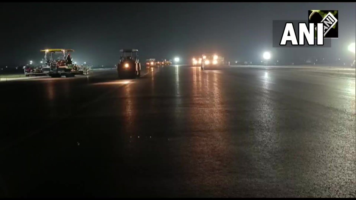 ANI's tweet photo. The Military Engineering Services (MES) has completed the resurfacing of a portion of the runway at the Pune Airport in record time of 14 days. Earlier, such a work would take around 28-35 days. The flight operations  resumed today: MES officials https://t.co/RJllRC1o1m